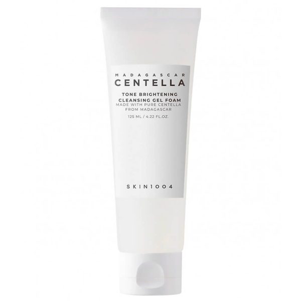 Гель-пенка с мягким осветляющим действием SKIN1004 — Tone Brightening Cleansing Gel Foam