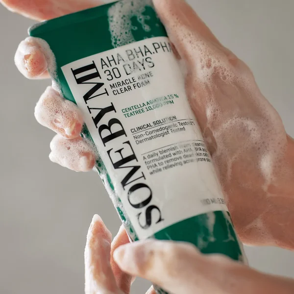 Очищающая пенка Some By Mi — AHA-BHA-PHA 30 Days Miracle Acne Clear Foam — изображение 2